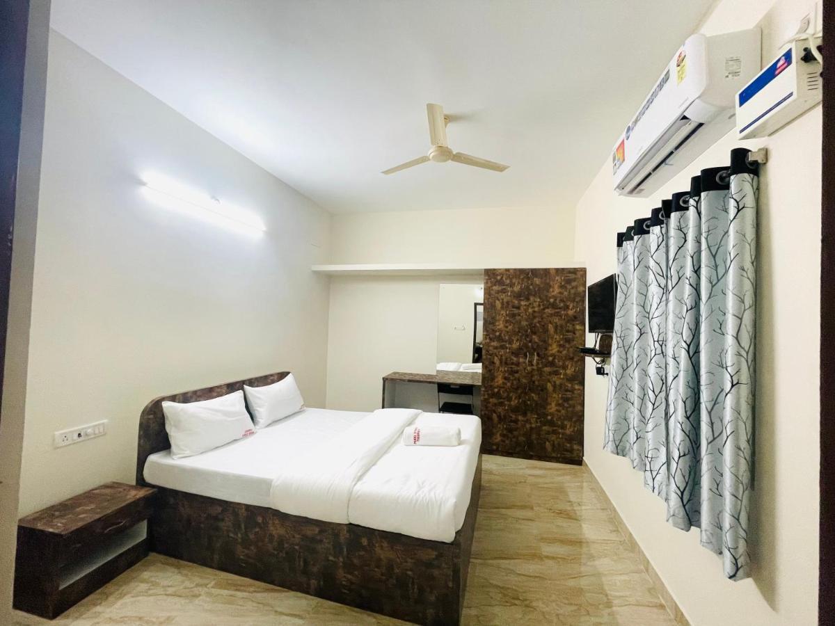Lsr Service Apartments Tirupati Kültér fotó